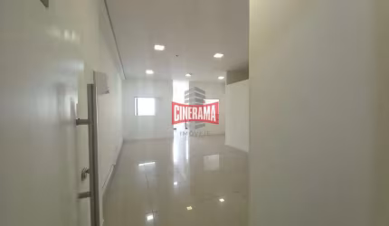 Sala Comercial a locação no Bairro Cerâmica em São Caetano do Sul