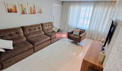 Sobrado à venda, 4 quartos, 2 suítes, 2 vagas, Vila Pires - Santo André/SP