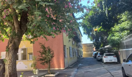Aluguel praça seca