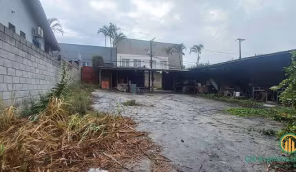 Área a venda 3600m2 para residencial, comercial ou industrial ótima localiz