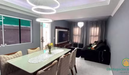 Casa com 3 dorms ( 1 suite ) em condomínio