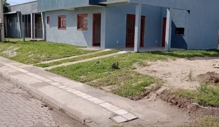 CASA NOVA EM CAPÃO NOVO