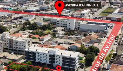 OPORTUNIDADE EM PINHAIS TERRENO COM CASA 900m²
