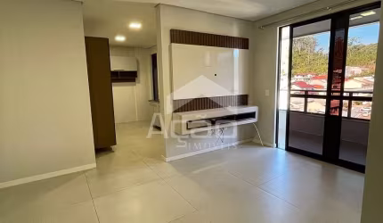 Apartamento Semi Mobiliado Com 1 Suíte + 1 Dormitório no bairro Fazenda em Itajaí/SC