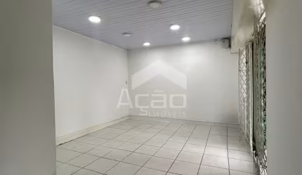 Sala Comercial para Locação Com 25m² no centro de Itajaí/SC