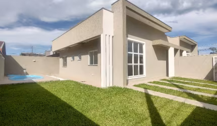 Casa com Piscina gaivotas Matinhos