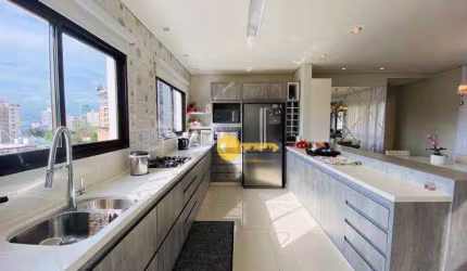 Apartamento com 3 dormitórios à venda, 147 m² por R$ 1.680.000,00 - Centro - Itajaí/SC