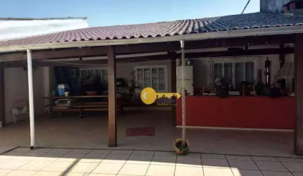 Casa com 3 dormitórios à venda, 200 m² por R$ 800.000,00 - Cidade Nova - Itajaí/SC