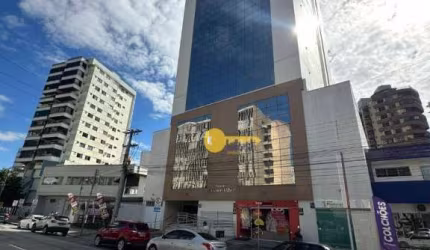 Sala à venda, 44 m² por R$ 470.000 - Centro - Itajaí/SC