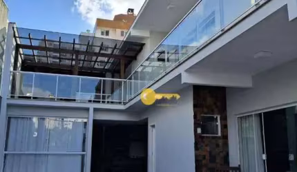 Casa com 4 dormitórios à venda, 300 m² por R$ 3.800.000,00 - Centro - Itajaí/SC