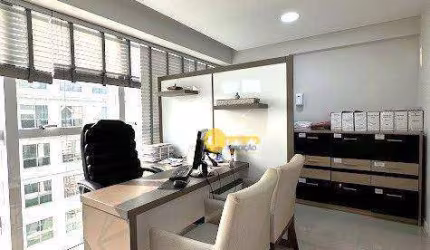SALA COMERCIAL MOBILIADA NO CENTRO DE ITAJAÍ