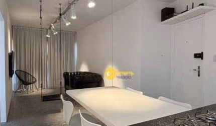 APARTAMENTO LINDO EM FRENTE À UNIVALI