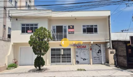 AMPLA CASA DE 274m² COM SALA COMERCIAL NO TÉRREO