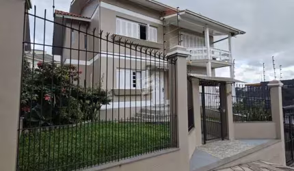 Casa com 3 quartos à venda na Vila Verde, Caxias do Sul , 277 m2 por R$ 1.490.000
