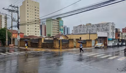 Terreno no Bairro CENTRO na cidade de  BAURU;