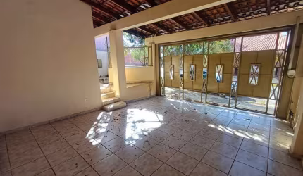 Casa no Bairro VILA UNIVERSITÁRIA na cidade de  BAURU;