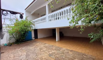 Casa no Bairro CENTRO na cidade de  BAURU;