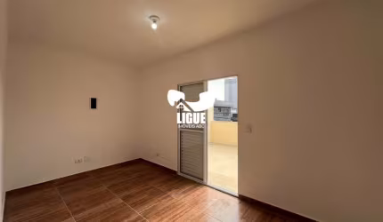 Casa com 2 quartos para alugar na Silveira Neto, 50, Vila Homero Thon, Santo André por R$ 2.500