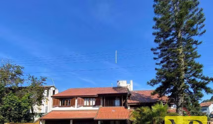 Sobrado com 3 dormitórios à venda, 292 m² por R$ 1.700.000,00 - Praia do Quilombo - Penha/SC