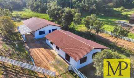 Sítio com 3 dormitórios à venda, 4000 m² por R$ 680.000,00 - Itingá I - Barra Velha/SC