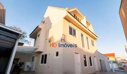 Sobrado com 3 dormitórios à venda, 93 m² por R$ 470.000 - Uberaba - Curitiba/PR
