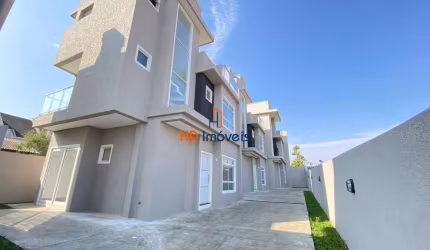 Sobrado com 3 quartos (suíte), terraço com churrasqueira à venda por R$ 670.000 - Boqueirão - Curitiba/PR