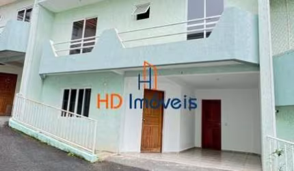 Sobrado com 4 dormitórios à venda por R$ 579.000 - Xaxim - Curitiba/PR