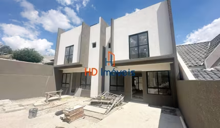 Sobrado com 3 dormitórios à venda, 142 m² por R$ 627.000,00 - Xaxim - Curitiba/PR