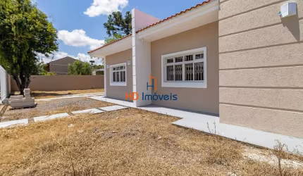 Maravilhosa casa térrea com terreno de 663m2, 4 quartos, 12 vagas de garagem no Portão – Curitiba/PR