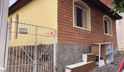 Casa Padrão para Venda em Cidade Santos Dumont Jundiaí-SP