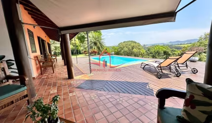 Casa à venda no bairro Jardim das Laranjeiras - Itatiba/SP