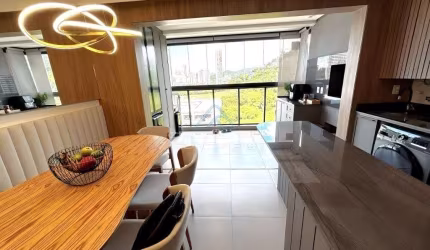 Apartamento Brava Garde Home Club na Praia Brava em Itajaí, Santa Catarina