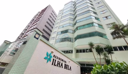 Apartamento com 3 quartos sendo 1 suíte a 50 metros da Praia Central de Navegantes-SC