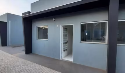 Casa condomínio na Vila Palmira