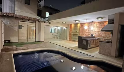 SOBRADO ALTO PADRÃO EM CONDOMÍNIO FECHADO EM FRENTE AO PARQUE DAS NAÇÕES