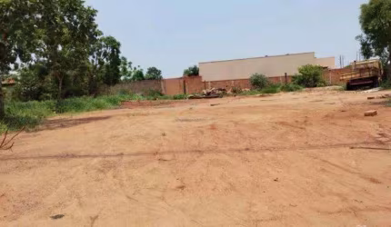 TERRENO COM 1080M² NA AVENIDA PRINCIPAL DE RIBAS DO RIO PARDO