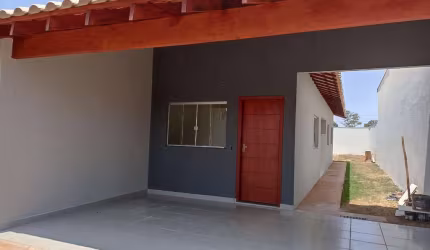 Ampla casa com espaço no fundo no Nova Lima