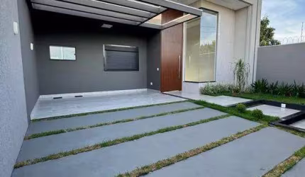 Casa Térrea no Bairro: 