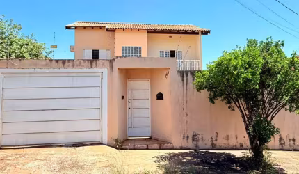 Casa com 2 quartos à venda na Feliciana Carolina, 52, Vila Planalto, Campo Grande por R$ 795.000