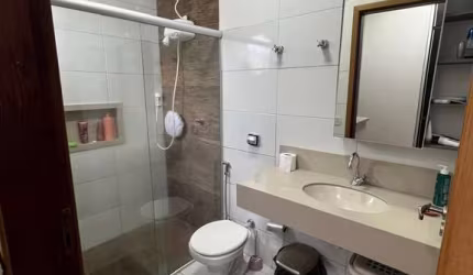Casa Térrea no Agua Limpa Park - Com Piscina