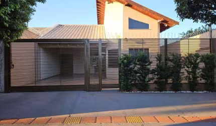 Casa completa, com espaço, conforto e área de lazer! – VILA BANDEIRANTES