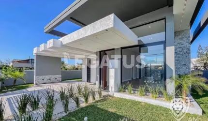 Casa com 4 quartos à venda na Rua Ipê, 652, Atlântida, Xangri-Lá por R$ 2.550.000