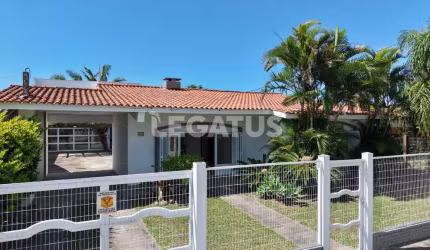 Casa com 4 quartos à venda na Guatapi, 408, Atlântida, Xangri-Lá por R$ 990.000