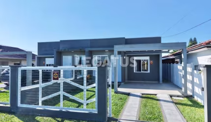 Casa com 3 quartos à venda na Rio Uruguai, 724, Centro, Xangri-Lá por R$ 795.000