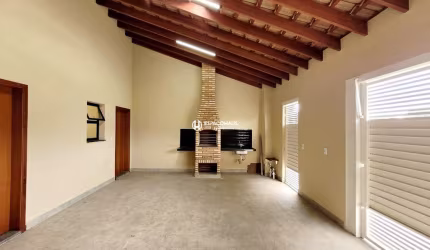 Casa com 3 quartos à venda na Suely Aragão Rocha, Jardim Casablanca, Indaiatuba por R$ 691.500