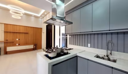 Casa em condomínio fechado com 3 quartos à venda na Márcio José Battistuci, Vila Rubens, Indaiatuba por R$ 1.300.000