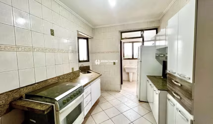 Apartamento com 3 quartos para alugar na Rua Ademar de Barros, Centro, Indaiatuba por R$ 2.300