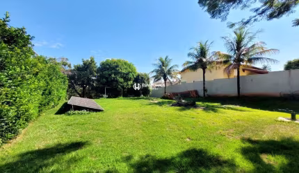Terreno em condomínio fechado à venda na Estrada Municipal José Boldrini, Terras de Itaici, Indaiatuba por R$ 850.000