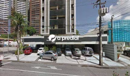 Loja com lavabo, esquina com Rua Carolina Sucupira.
