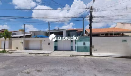Casa Duplex à venda, 4 quartos, 4 suítes, 3 vagas, Jardim das Oliveiras - Fortaleza/CE